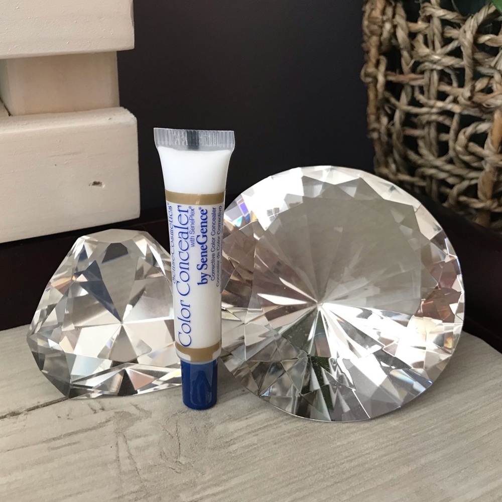 SeneGence Concealer and Highlighter - White
